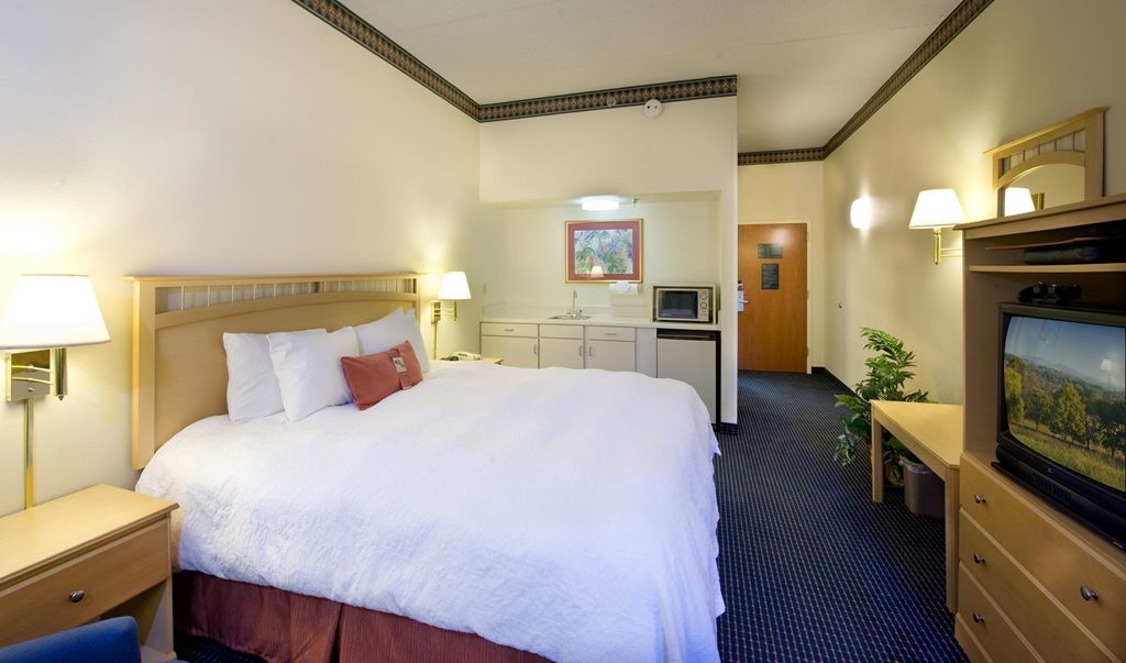 Hampton Inn Atlanta-Woodstock Quarto foto